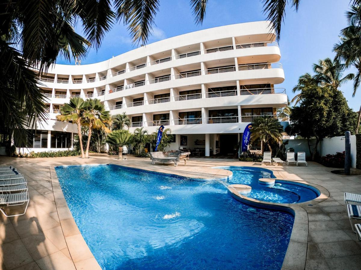 Hotel California Playa El Yaque Esterno foto