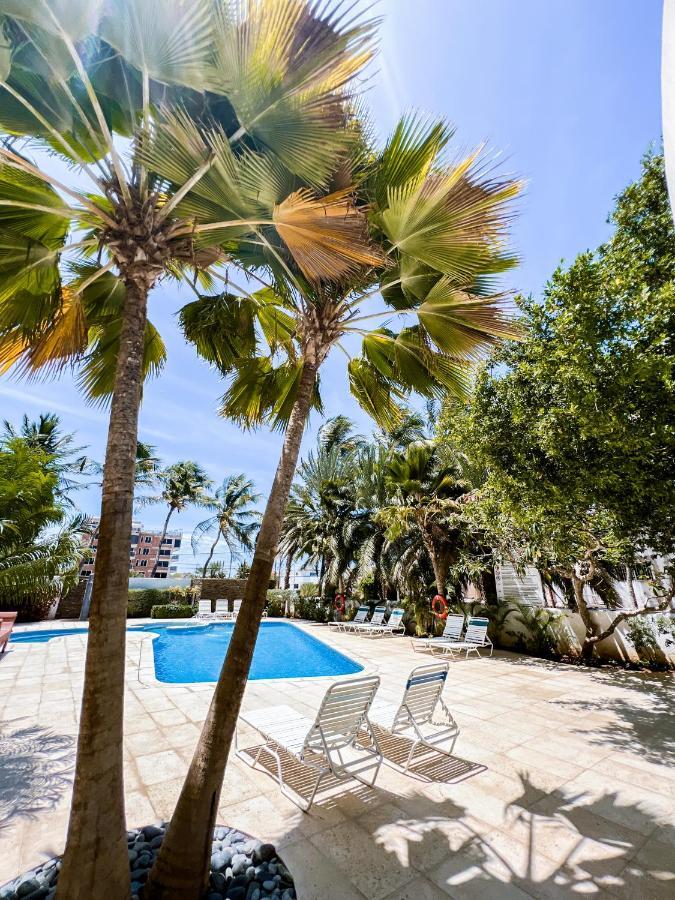 Hotel California Playa El Yaque Esterno foto